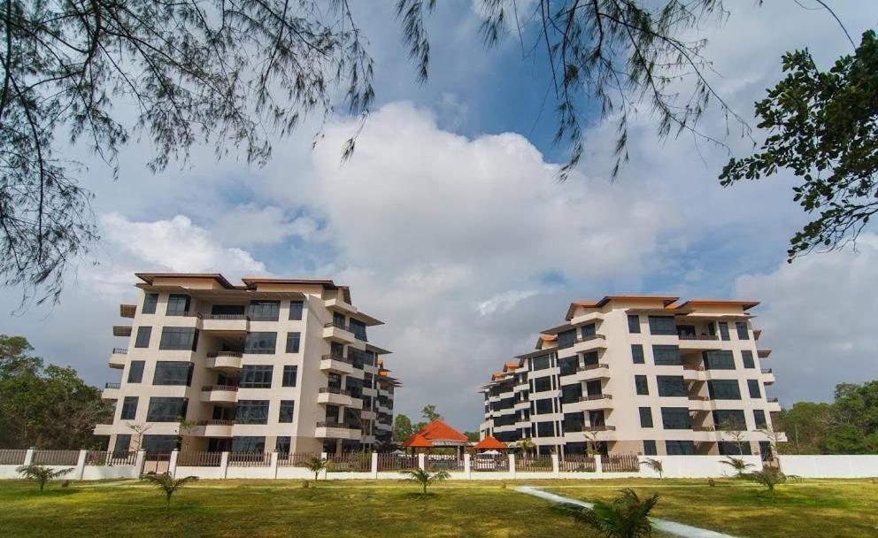 Samsuria Beach Resort & Residence Cherating Zewnętrze zdjęcie